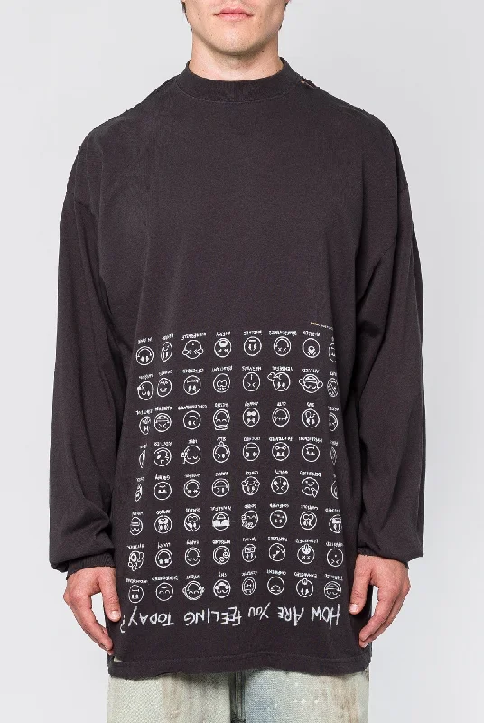 Men's Pants with Antimicrobial TreatmentBalenciaga How Are You Feeling T-Shirt