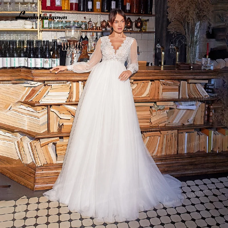 Roycebridal Fashionable Beach A-Line Wedding Dresses with Long Sleeves V-neck Backless Robe Mariee Boho Lace Bridal Gowns Tullkleid 2021 Roycebridal Fashionable Beach A-Line Wedding Dresses with Long Sleeves V-neck Backless Robe Mariee Boho Lace Bridal Gowns Tullkleid 2021
