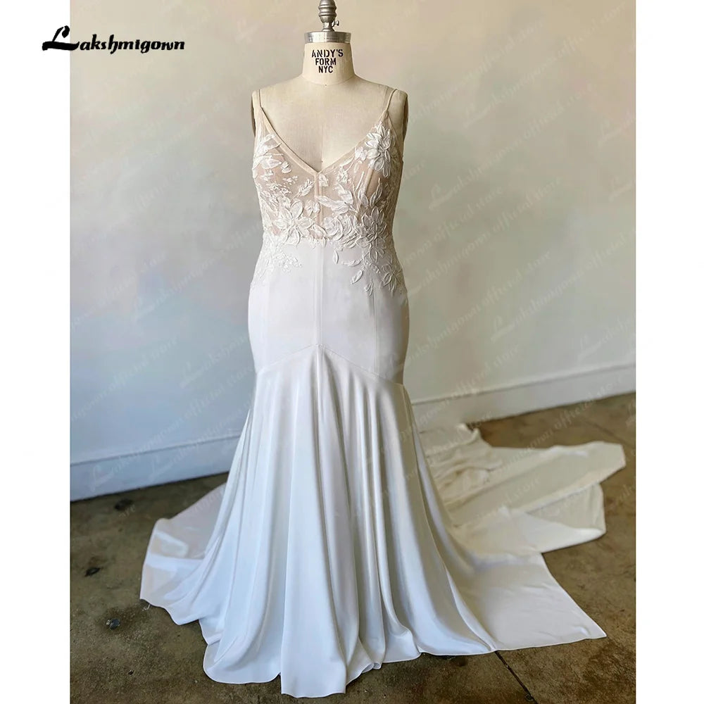 Roycebridal Plus Size V Neck Bridal Gown Sexy Backless Court Train Mermaid Wedding Dress vestidos de novia robe de mariée Roycebridal Plus Size V Neck Bridal Gown Sexy Backless Court Train Mermaid Wedding Dress vestidos de novia robe de mariée