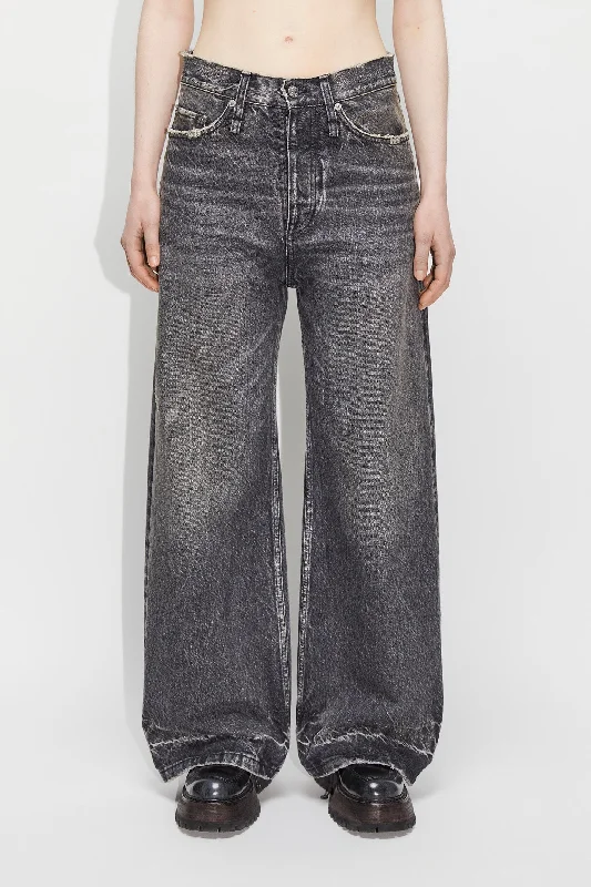 Wide-Leg Men's JeansWide-leg Jeans