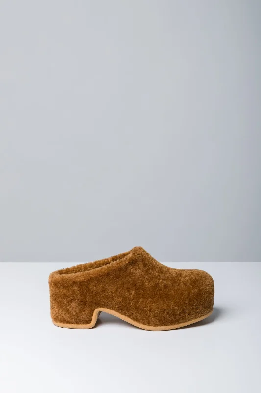 Men's Pants with Flat-Front DesignsDries Van Noten Calf Fur Mule