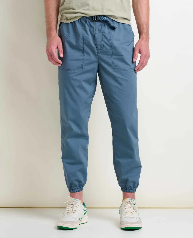 Men's Pants with Contrast StitchingMen's Boundless Jogger