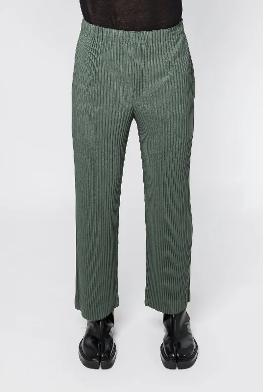 Men's Pants with Belt LoopsHomme Plissé Issey Miyake MC October 2024 Trousers in Moss Green Men's Pants with Belt LoopsHomme Plissé Issey Miyake MC October 2024 Trousers in Moss Green