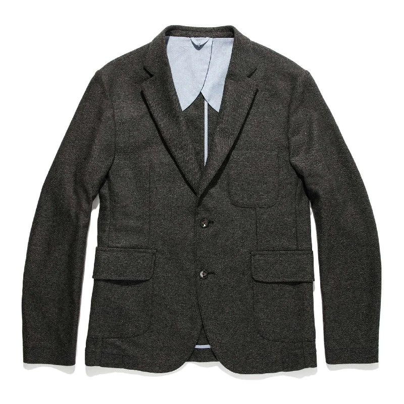 Luxurious Men's Cashmere CoatsThe Telegraph Jacket in Charcoal Herringbone