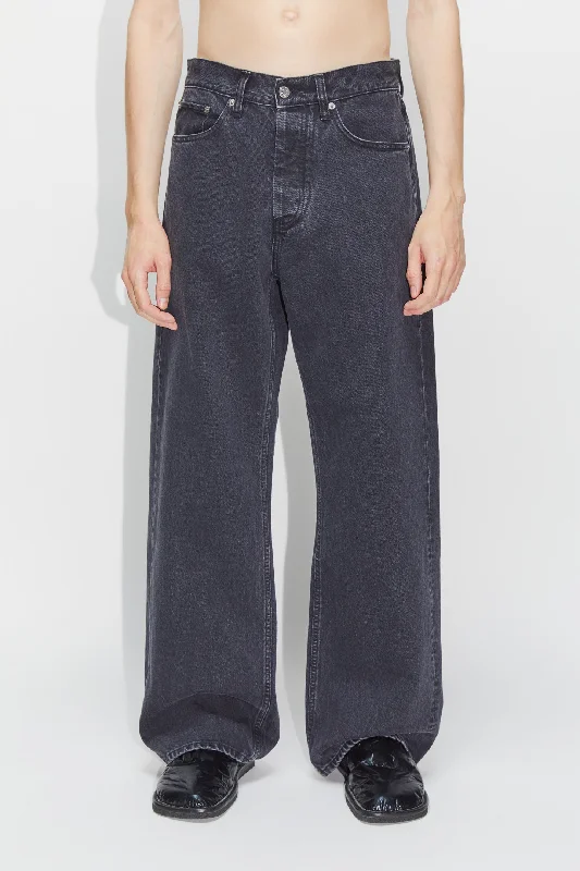 Oversized Men's JeansLoose-fit Jeans