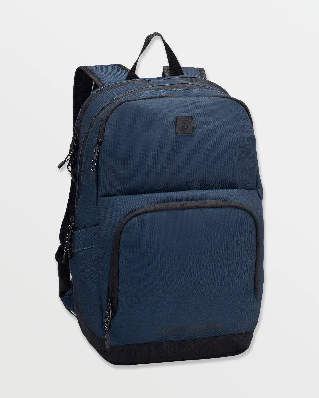 Men's Jeans with PocketsRoamer 3 Backpack - Navy