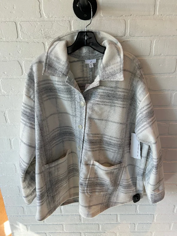 Men's Coats with Breathable FabricJacket Shirt By J. Jill In Cream & Grey, Size: Xlp Men's Coats with Breathable FabricJacket Shirt By J. Jill In Cream & Grey, Size: Xlp